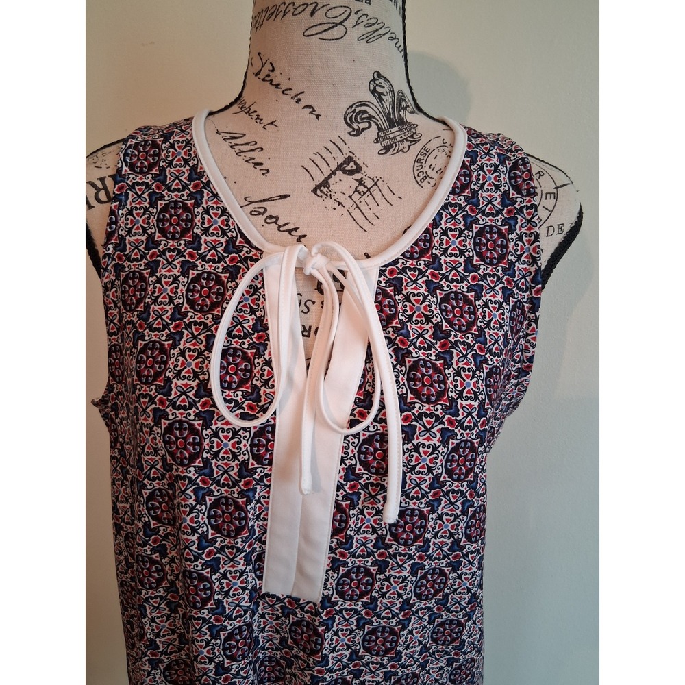 Ricki's Women Large Navy Burgundy Geometric Tile Tie Neck Sleeveless Shell Top
